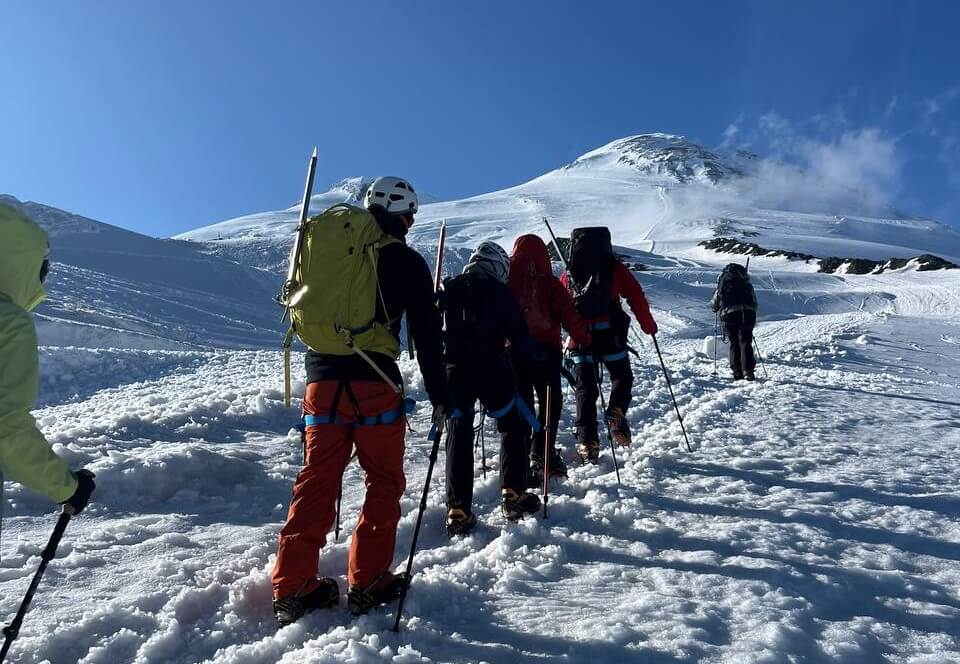 Voshozhdenie-na-Elbrus